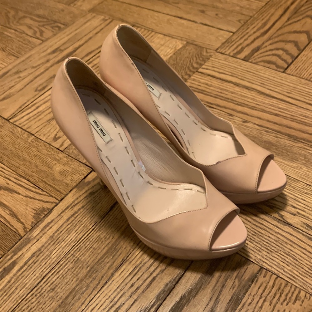 Miu Miu Heels Gently Used, In Great Condition - image 1